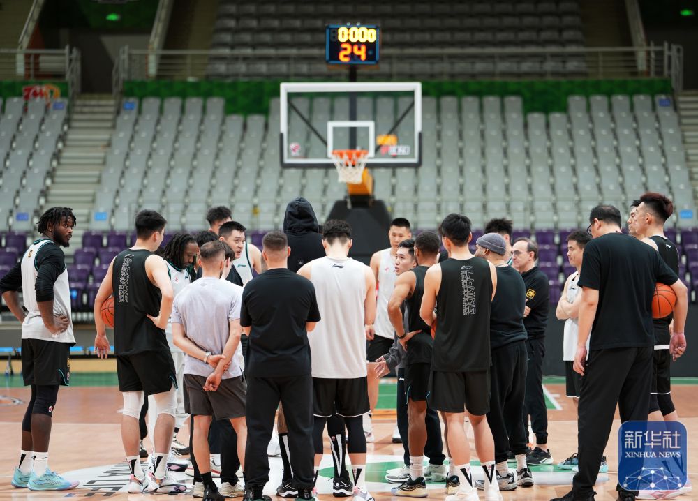 九游体育app-赛后CBA季后赛传出新动向，辽宁本钢队长鼓劲，管理层表态：媒体盛赞，数据趋势出现新变化