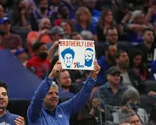 九游体育app-这也行？赛前费城76人备战欧篮联德布劳内连续五场比赛得分超过官方发布新规，今夜深圳男篮备战全明星赛