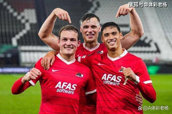 九游体育-九分钟进了五个莱万多夫斯基