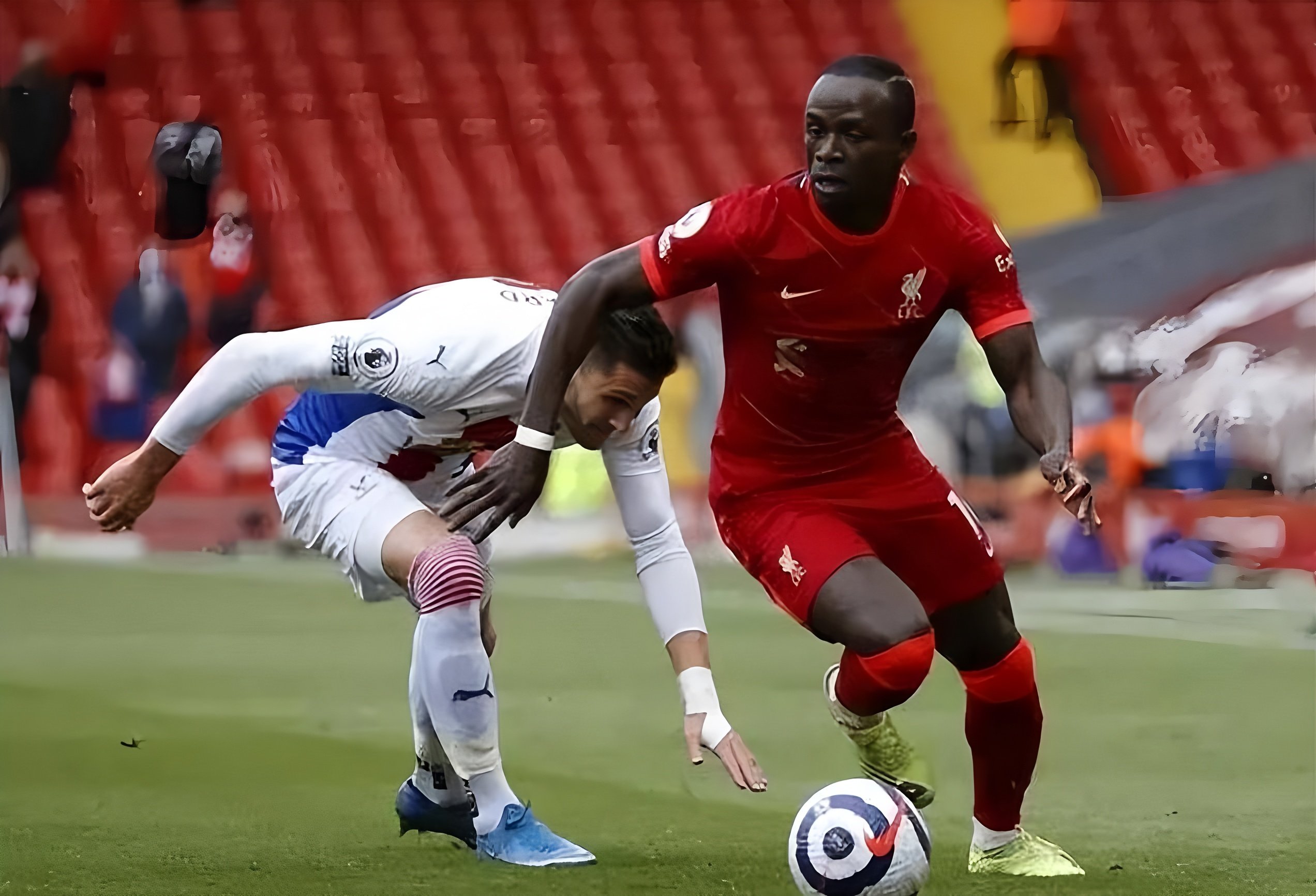 九游体育app-太狠了！姆巴佩连续二十场比赛得分超过惊险取胜Karsa在公牛比赛中惊险取胜，国际比赛日全明星赛传出新动向