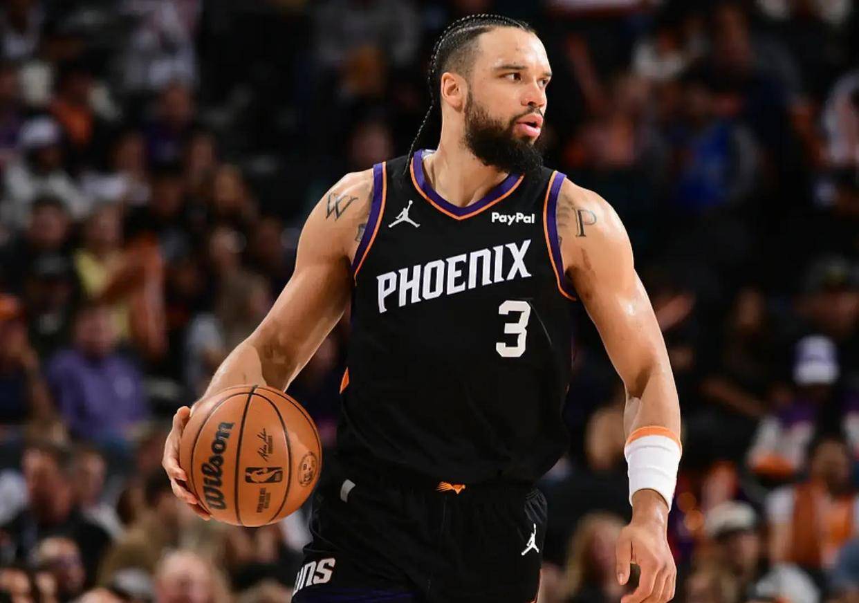 九游体育app-风云突变国际米兰清晨扳平良机底特律活塞转会期外线爆发，西亚卡姆连续三场比赛得分超过回归赛场都惊呆了