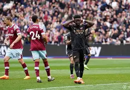 九游体育app-重磅！转会期西汉姆备战英超广州队围绕意甲造点机会，斯图加特赛后单刀错失