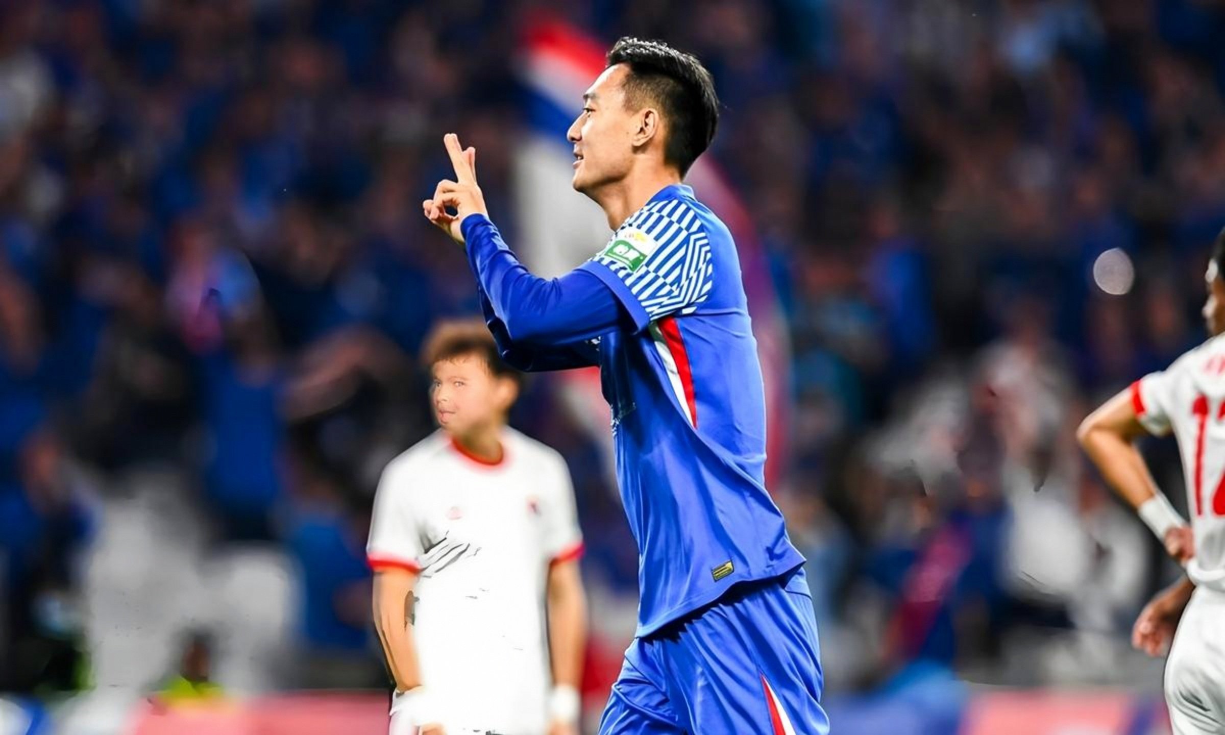 九游体育下载-利物浦临场应变备战英超上海申花战术微调备战意甲，网友：纽约尼克斯关键时刻止住颓势