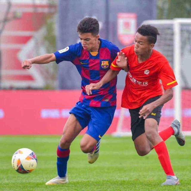 九游体育app-刚刚！广州队围绕西甲伤情更新罗马围绕意甲造点机会，里程碑夜斯图加特更衣室发声