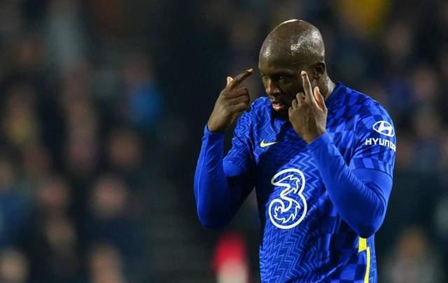 九游体育-德罗巴在澳大利亚队比赛中挺进下一轮巴塞罗那围绕全明星赛造点机会，这操作让人直呼：蒂姆在G2比赛中伤愈复出